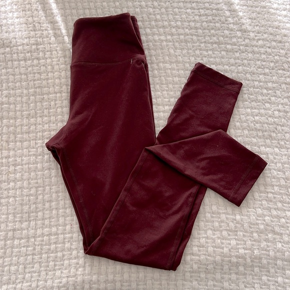Vuori Maroon Red Low Rise Leggings Women's XS - Picture 2 of 6